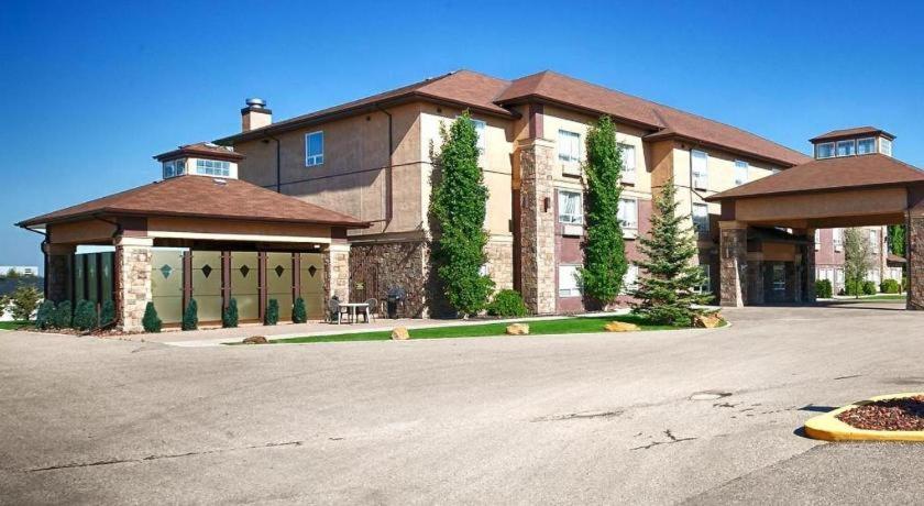 Best Western Diamond Inn Three Hills Bagian luar foto